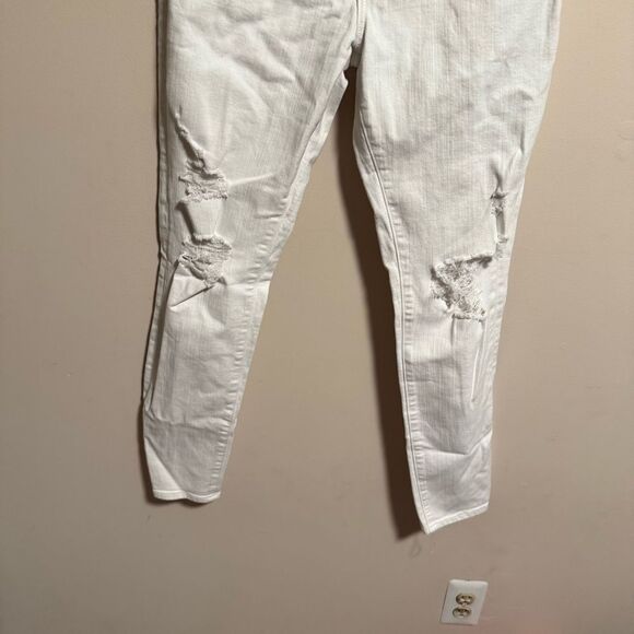 Abercrombie & Fitch The Super Skinny High Rise White Distressed Jeans Size 6 28R - Picture 5 of 6